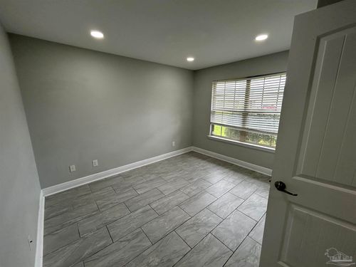 3405 Wasatch Range Loop, Pensacola, FL, 32526-2068 | Card Image