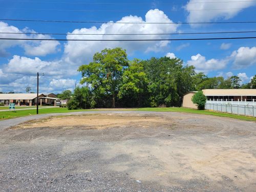 1392 Highway 96 S, Lumberton, TX, 77657-7004 | Card Image