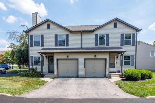 8040 Worthington Lake Dr, Westerville, OH, 43081-5563 | Card Image