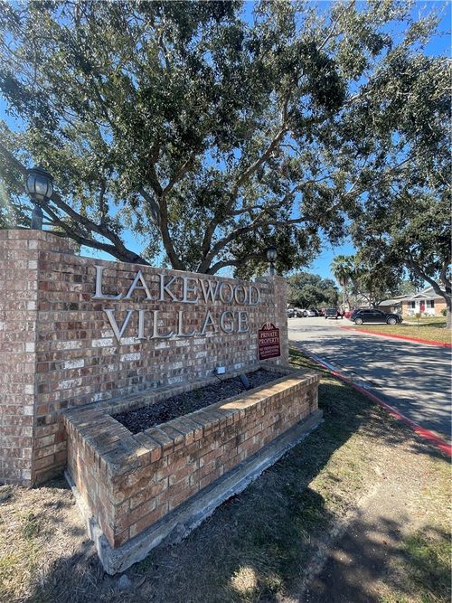 2058 Hidden Lk, Corpus Christi, TX, 78412-5650 | Card Image