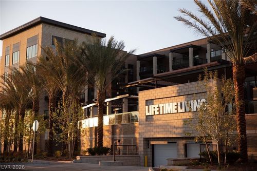 205-2460 Serene Ave, Henderson, NV, 89074-6361 | Card Image