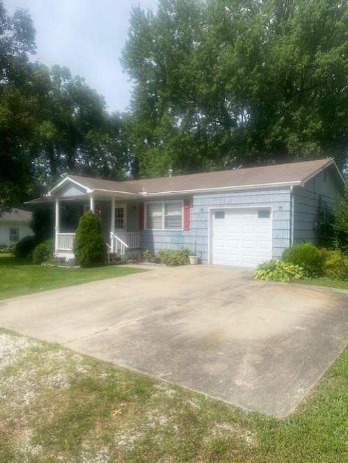 306 Harris Dr, Greenwood, MO, 64034-9628 | Card Image