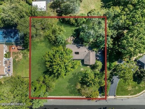 6 Surrey Ln, OCEAN, NJ, 07712-4175 | Card Image