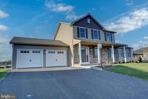 34 Oakmont Ct, MONROE TOWNSHIP, PA, 17870-9158 | Card Image