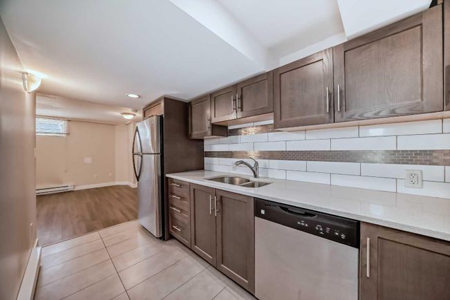 2506 21 Street Sw, Home with 3 bedrooms, 2 bathrooms and 3 parking in Calgary AB | Image 25