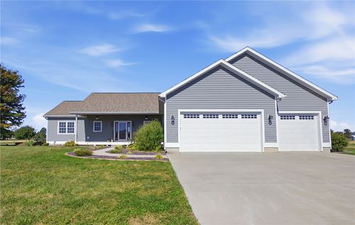 204 E State St, Teutopolis, IL, 62467-1308 | Card Image