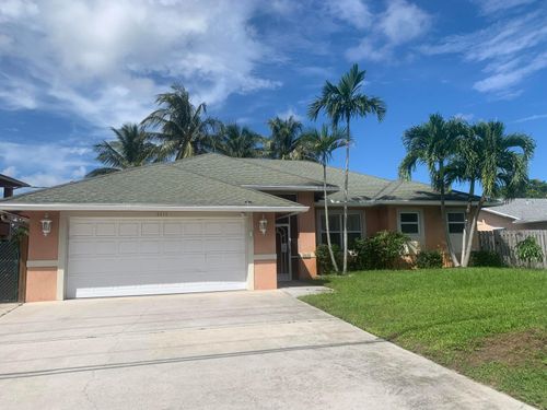2215 Hypoluxo Rd, Lake Worth, FL, 33462-3923 | Card Image