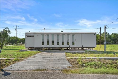 1293 S 3rd St, Alamo, TX, 78516-9692 | Card Image