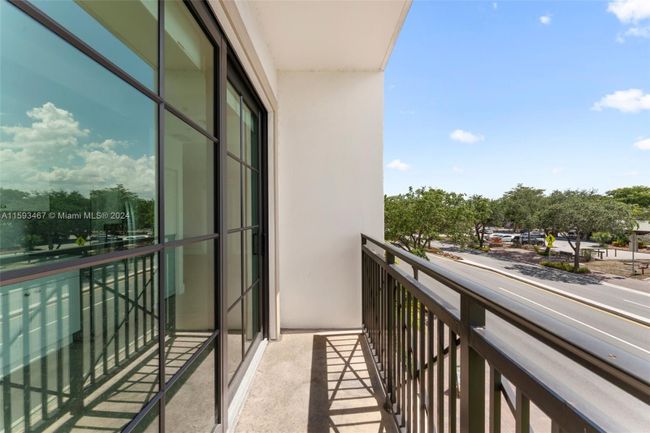 UNIT-202 - 4100 Sw 64 Th Ave, Condo with 2 bedrooms, 2 bathrooms and null parking in Davie FL | Image 12