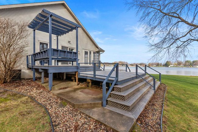 W9722 Cousins Court, House other with 3 bedrooms, 4 bathrooms and null parking in CALAMUS WI | Image 42