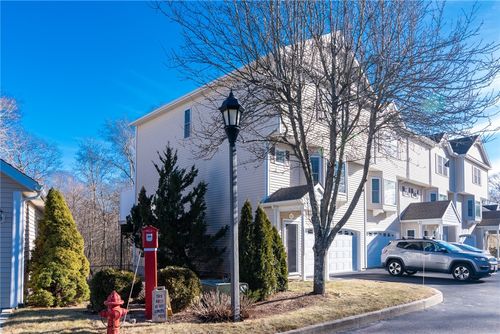 82 Fountain Drive, Westerly, RI, 02891 | Card Image