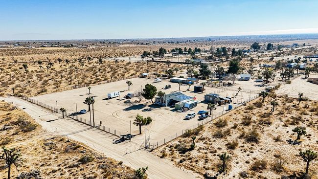 6573 Dos Palmas Rd, House other with 3 bedrooms, 2 bathrooms and null parking in Phelan CA | Image 10