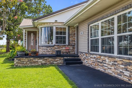 8126 S Us Highway 69, McAlester, OK, 74501-6278 | Card Image