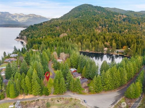 451 N Standstill Dr S, Hoodsport, WA, 98548-9779 | Card Image