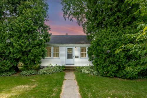 1100 Garfield St, Hobart, IN, 46342 | Card Image