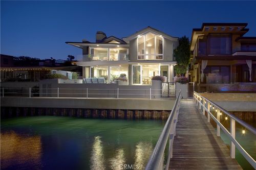 2027 Bayside Dr, Corona del Mar, CA, 92625-1847 | Card Image