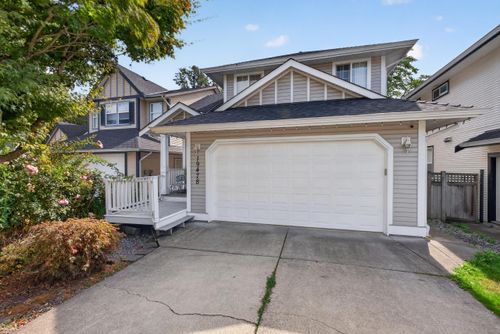 19478 61 Ave, Surrey, BC, V3S8Z6 | Card Image