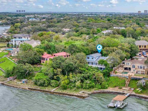 78 Highpoint Dr, Gulf Breeze, FL, 32561-4014 | Card Image