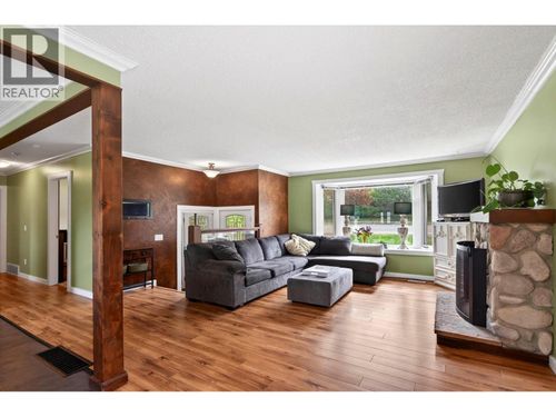5890 Todd Rd, Kamloops, BC, V2C5V6 | Card Image