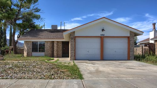 5261 Roger Maris Dr, El Paso, TX, 79934-3250 | Card Image