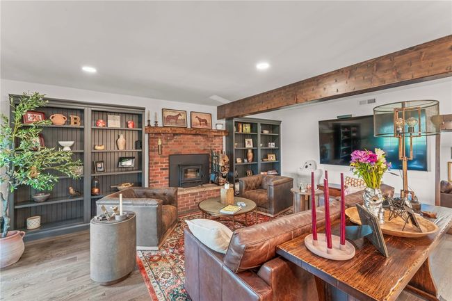 Family Room 603 Highland Ridge Road | Image 20