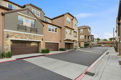 1504 Mirabelle Ln, Santee, CA, 92071-6393 | Card Image