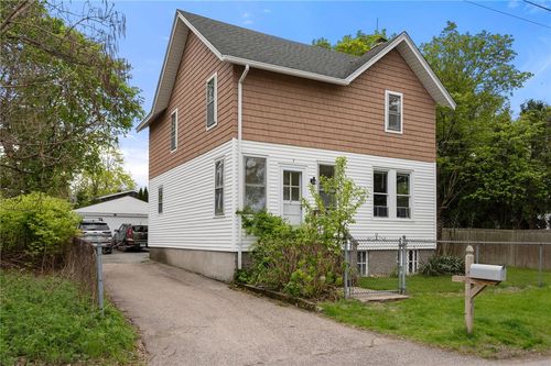 7 Clarke St, Jamestown, RI, 02835-1303 | Card Image
