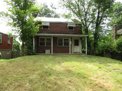 821 Veronica Dr, Penn Hills, PA, 15235-4264 | Card Image
