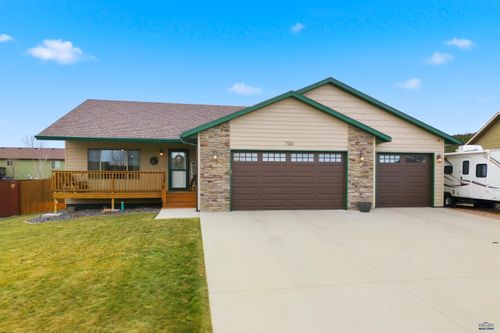 7261 Savannah Ln, Summerset, SD, 57718-9179 | Card Image