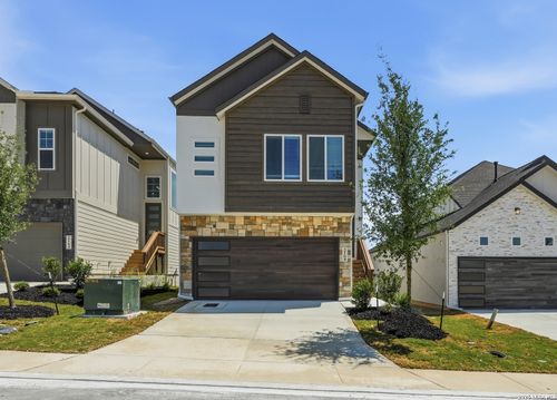 2168 Briggs Smt, San Antonio, TX, 78245-5413 | Card Image