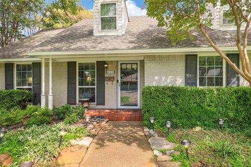 614 Winchester Dr, Richardson, TX, 75080-5125 | Card Image