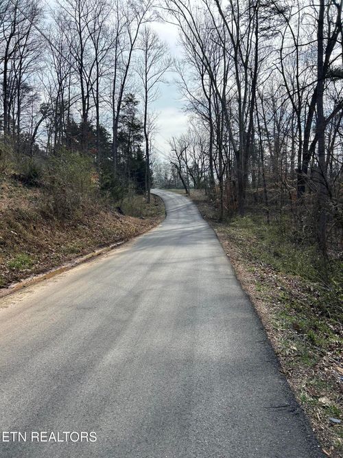 10513 Rather Rd, Knoxville, TN, 37931 | Card Image