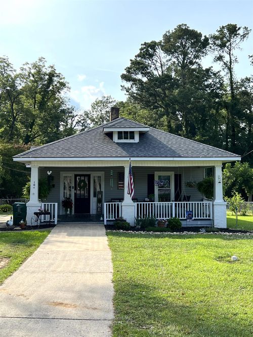 104 Lipscomb St, Gaffney, SC, 29340-3814 | Card Image