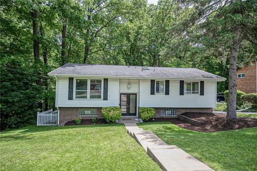 29 Bel Aire Dr, Delmont, PA, 15626-1501 | Card Image