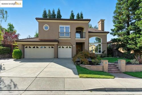 205 Dandelion Ln, San Ramon, CA, 94582-5566 | Card Image
