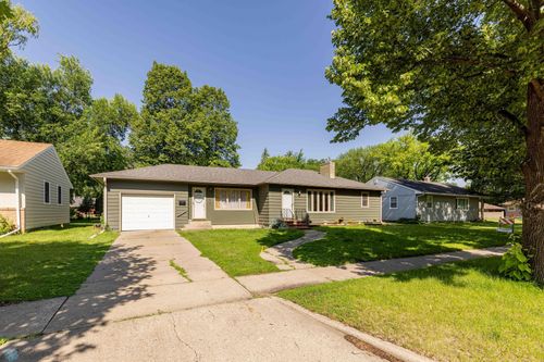 1407 13th St S, Moorhead, MN, 56560-3730 | Card Image