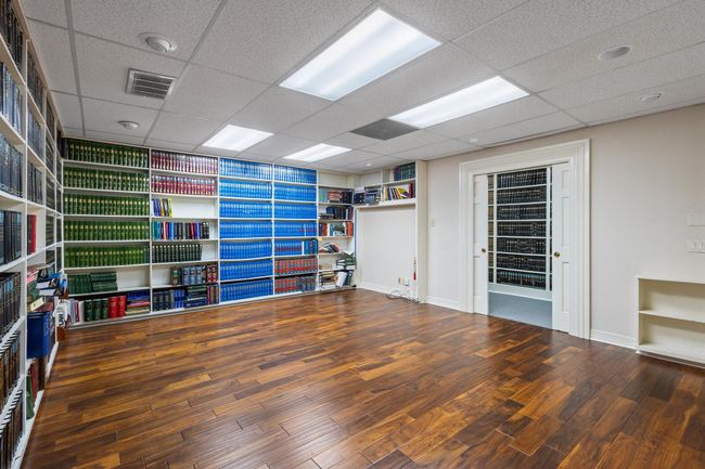 First Floor Conference Room | Image 14