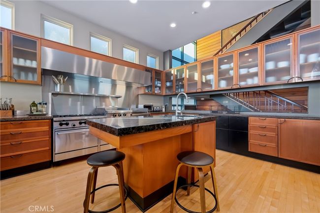 35121 Park Lantern, House other with 5 bedrooms, 7 bathrooms and 10 parking in Capistrano Beach CA | Image 5