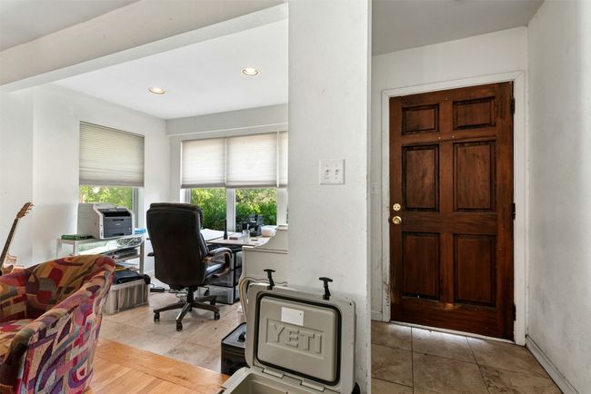 4308 Red River St, House other with 2 bedrooms, 2 bathrooms and 2 parking in Austin TX | Image 4