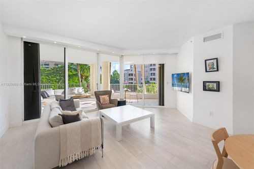 apt-305-715 Crandon Blvd, Key Biscayne, FL, 33149-2531 | Card Image