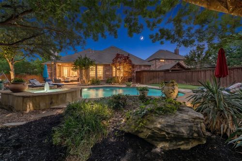 1105 Woodhaven Dr, McKinney, TX, 75072-2749 | Card Image