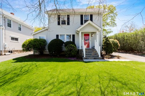13 Ledge Ln, Stamford, CT, 06905-3320 | Card Image