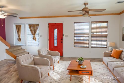 1551 Clay St, Shreveport, LA, 71101-2449 | Card Image