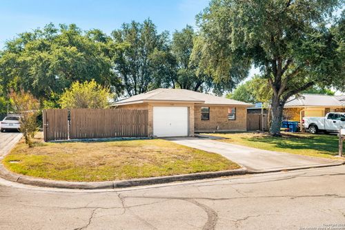 140 Buffalo Trl, Cibolo, TX, 78108-3575 | Card Image