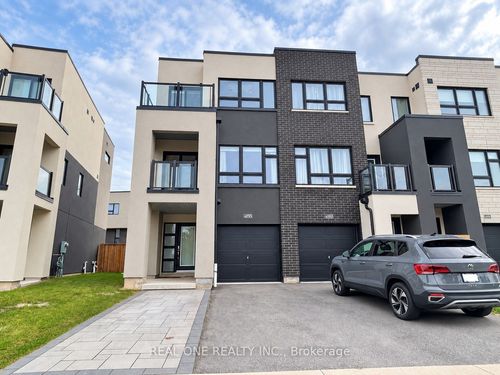 4890 Valera Rd, Burlington, ON, L7M2A9 | Card Image