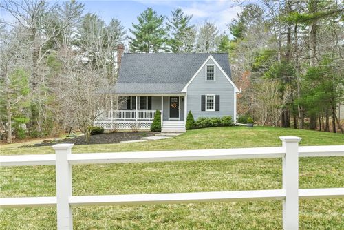 7 Morning Rd, Richmond, RI, 02892-1087 | Card Image