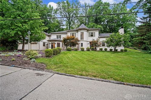 450 Thornhill Rd, Oakwood, OH, 45419-2931 | Card Image