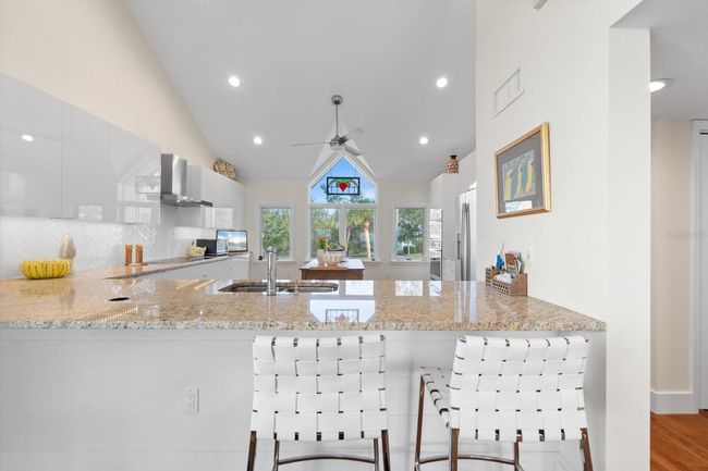 61 Tidy Island Blvd, Townhouse with 2 bedrooms, 2 bathrooms and null parking in BRADENTON FL | Image 16