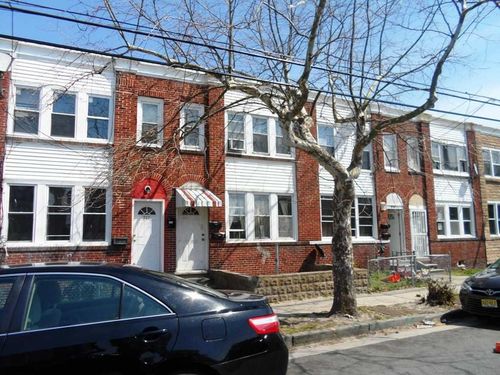 715 N Michigan Ave, Atlantic City, NJ, 08401-3032 | Card Image