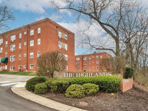 apt-42-5900 Babcock Blvd, Pittsburgh, PA, 15237-2555 | Card Image